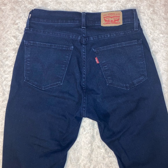 Levi’s Dark Indigo Jeans - Picture 4 of 4